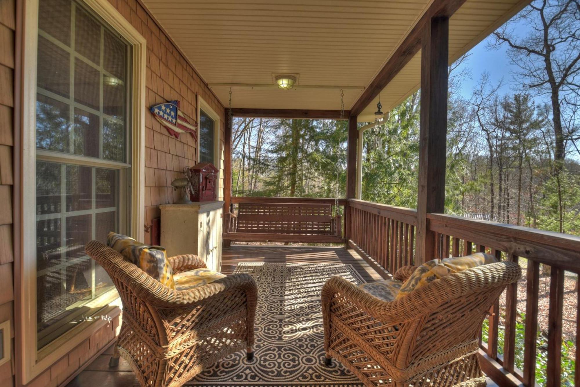 Southern Living Cottage Cozy Up By The Fire Relax On The Porch And Enjoy Peaceful Surroundings Blue Ridge Dış mekan fotoğraf