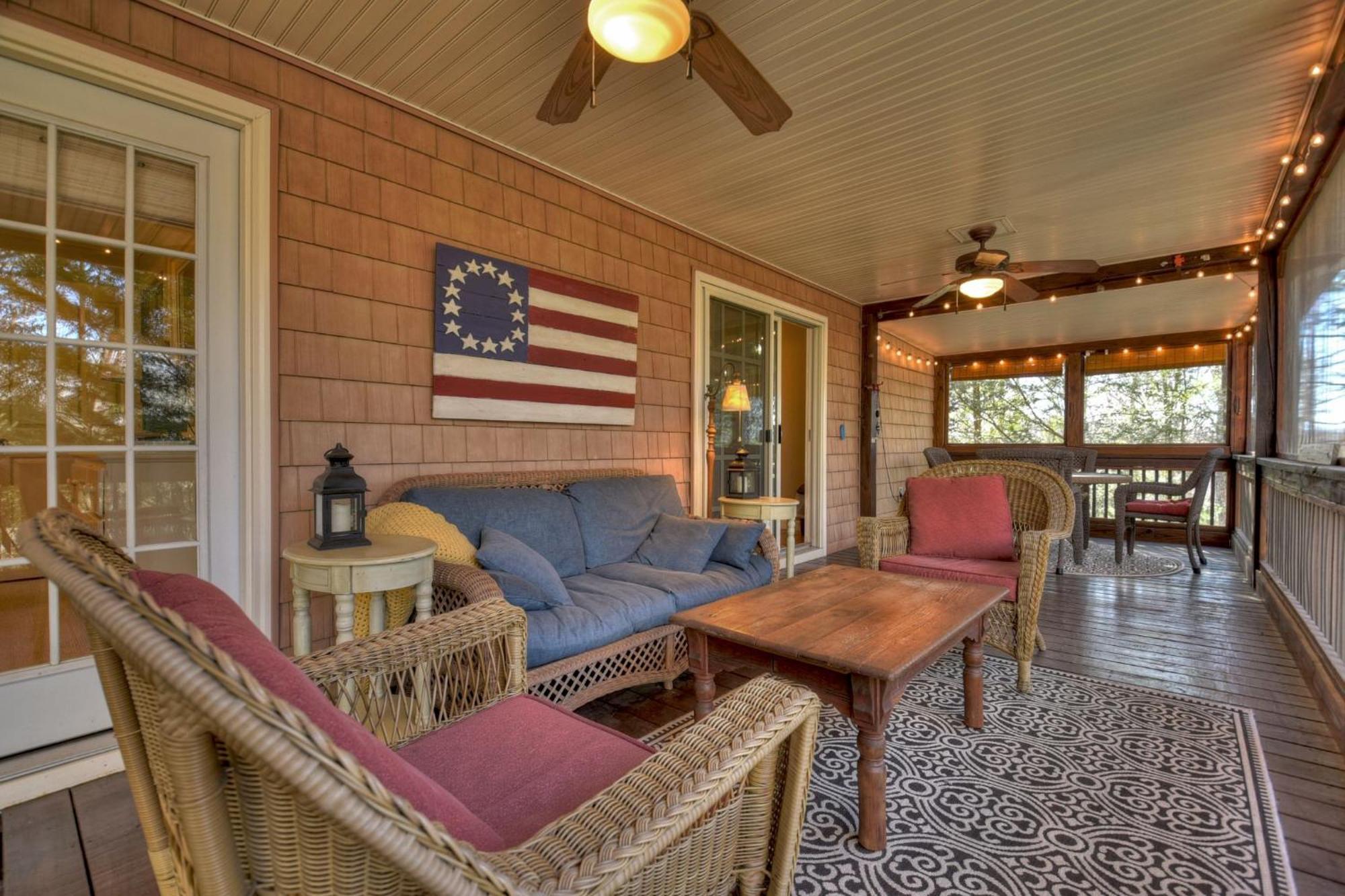 Southern Living Cottage Cozy Up By The Fire Relax On The Porch And Enjoy Peaceful Surroundings Blue Ridge Dış mekan fotoğraf